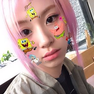 Meet your Posher, Brooke